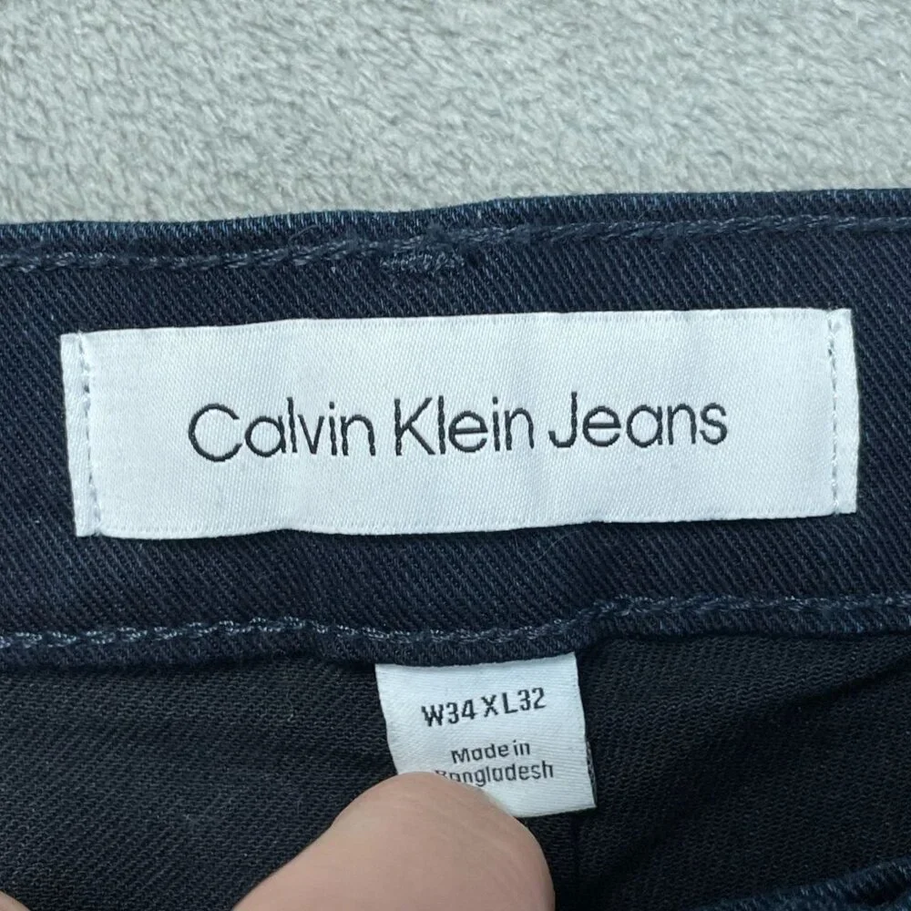 Calvin Klein Men's W34 L32 Dark Wash Straight Jeans K1105